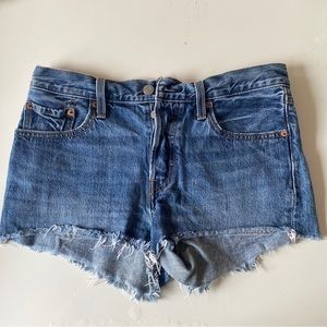Levi’s 501 denim shorts medium wash